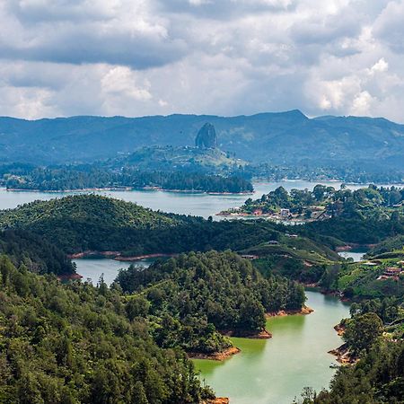 Cabanas Refugio Himalaya Guatapé Zewnętrze zdjęcie