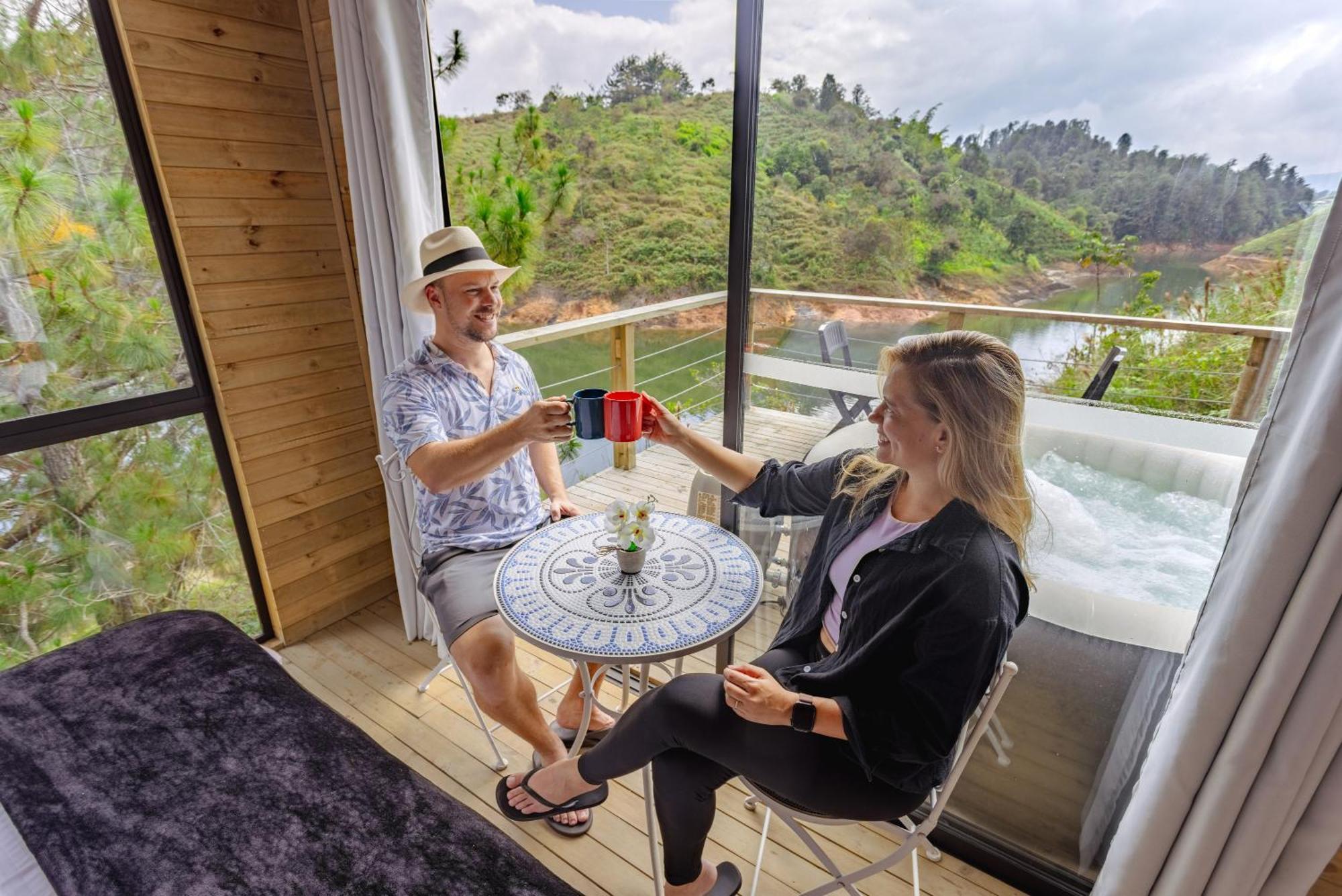 Cabanas Refugio Himalaya Guatapé Zewnętrze zdjęcie